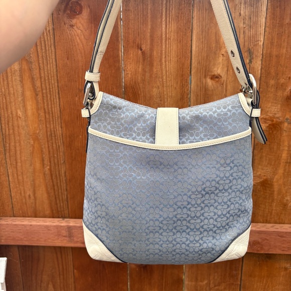 Coach purse - Picture 2 of 7